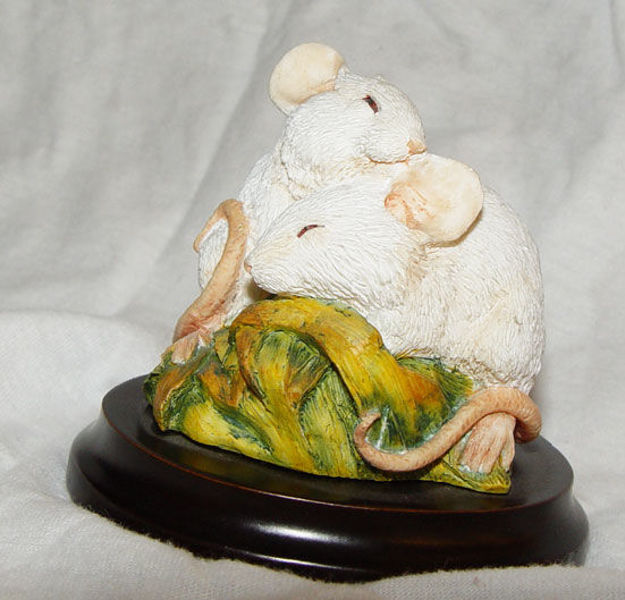 Picture of PAIR OF MICE ASLEEP - WHITE